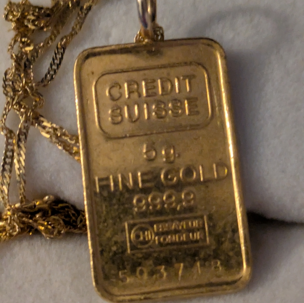 14kt Gold Bar Pendant Necklace